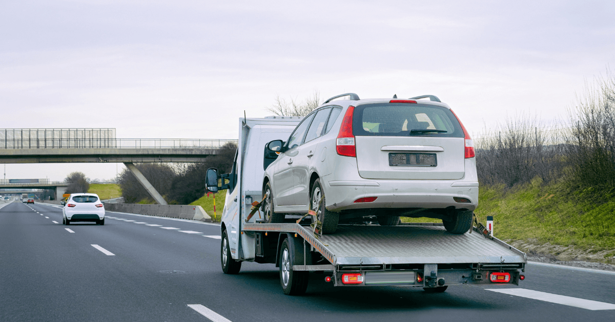 Pros and Cons of Door-to-Door Auto Transport in the USA blog post image