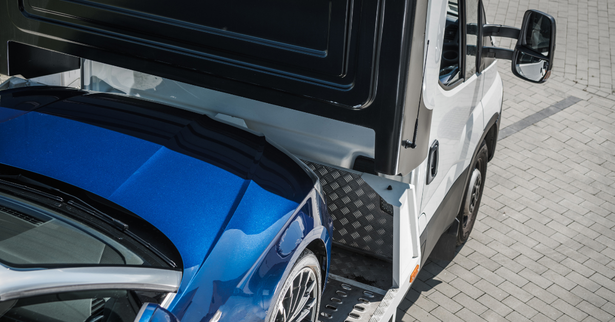 Car Towing vs Shipping: Which Option Is Right for You? blog post image